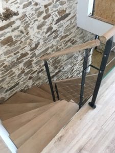 escalier quart tournant avec limon central