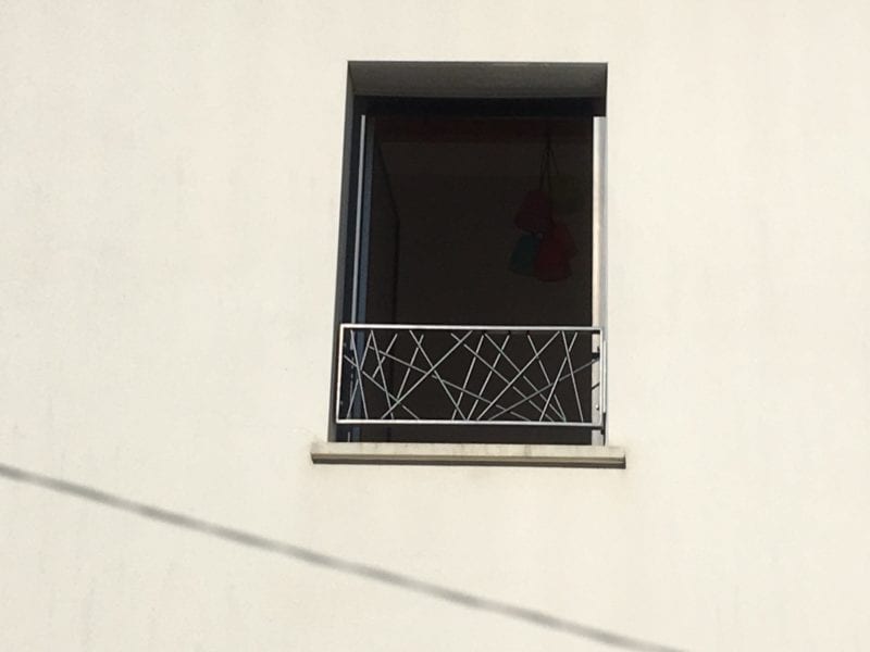 Garde-corps de fenêtre en acier